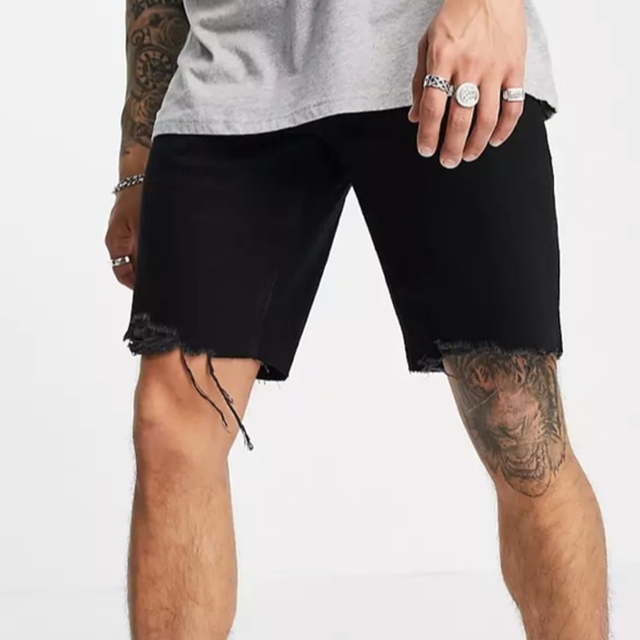 ASOS DESIGN Mens NWT slim denim shorts in black with raw hem 28” Waist - Picture 1 of 10